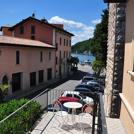 Casa Maderno Hotel Тосколано Мадерно Екстериор снимка