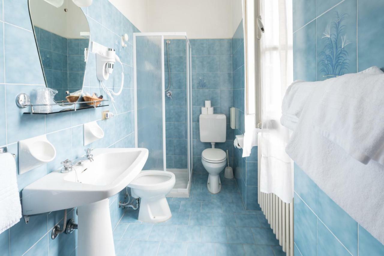 Casa Maderno Hotel Тосколано Мадерно Екстериор снимка